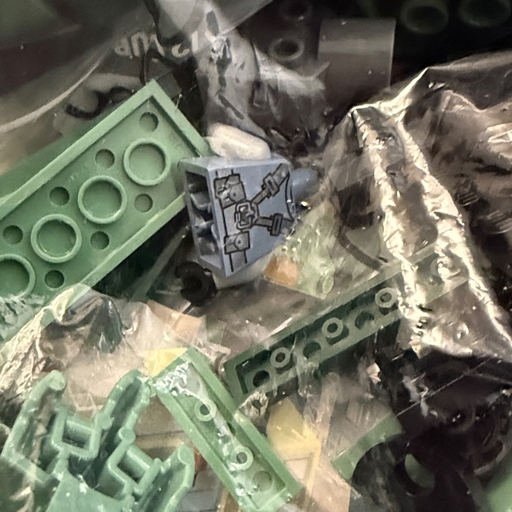 LEGO Ninjago Movie Green and Black Dragon Set - Picture 5 of 5